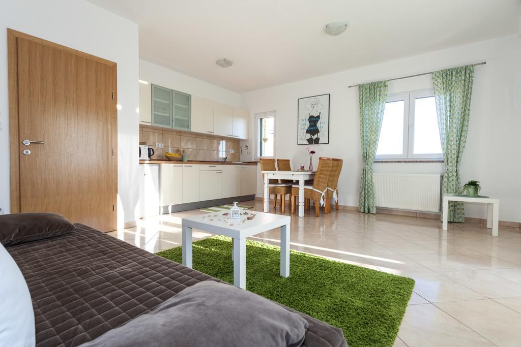 Apartments Lara & Luka Zadar Ngoại thất bức ảnh